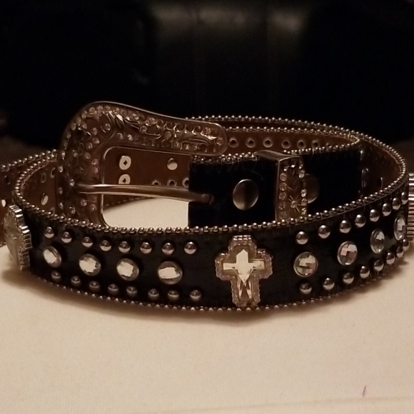 Nocona Accessories - Nocona Interchangeable Buckle Cross Conchos Belt